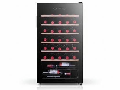 Midea 93L wine cooler in black with wooden shelves